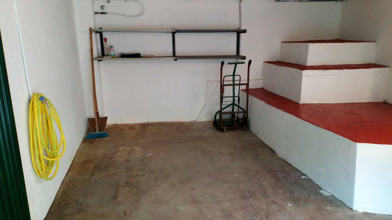 Casa Di Claude Con Posto Auto Apartment Finale Ligure Luaran gambar